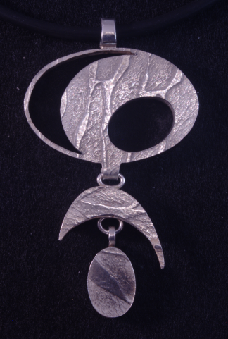 contemporary reversible pendant ndant
